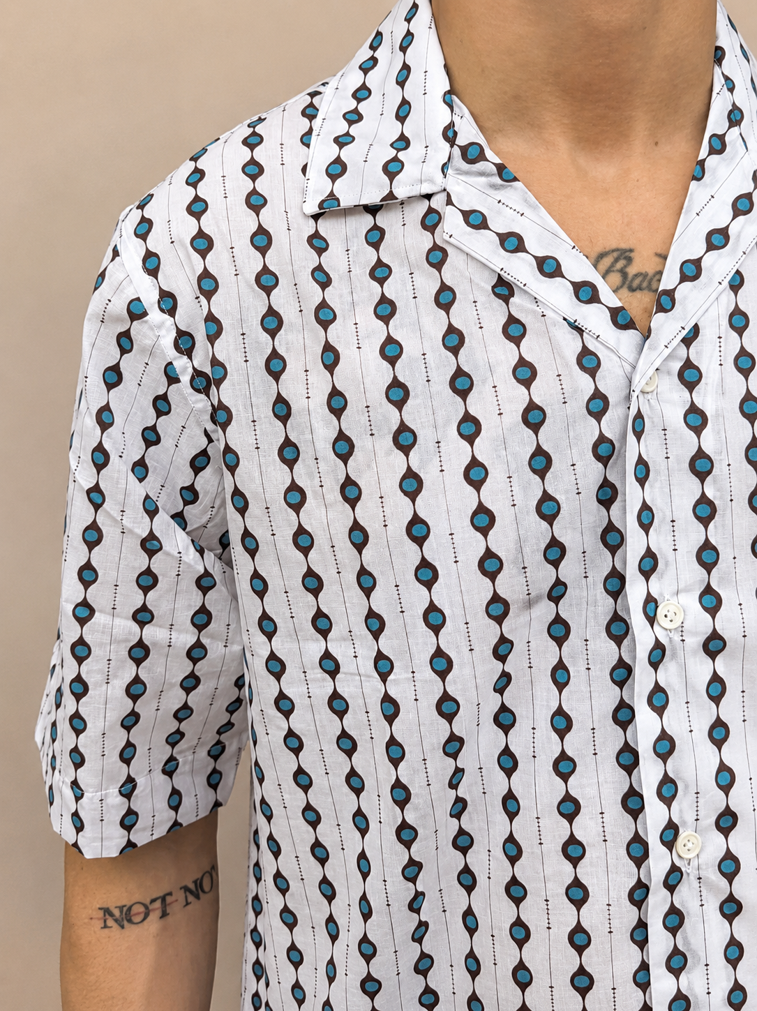 Coordinato camicia in cotone e costume da bagno V19